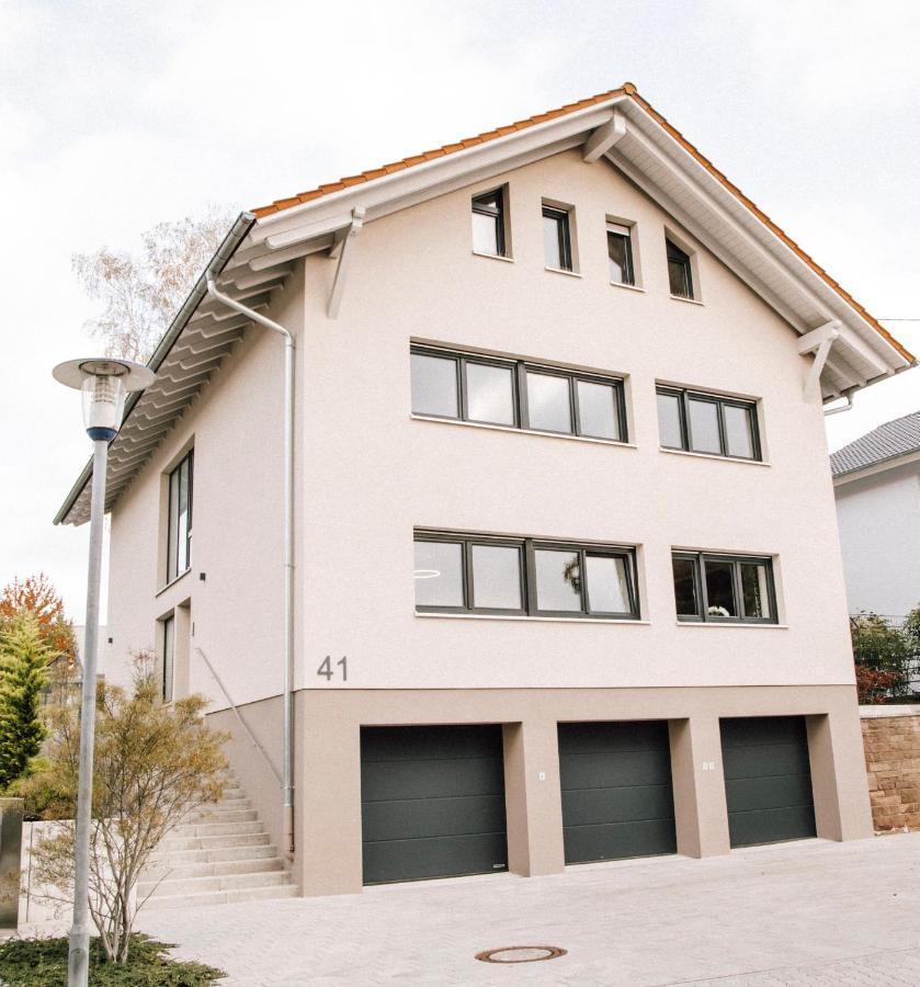 BlumenRaum - Ferienwohnung In Karlsruhe Eksteriør bilde